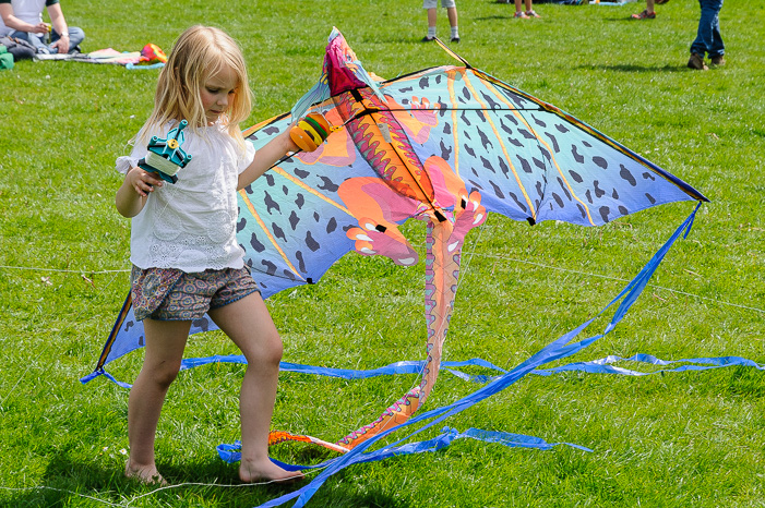 girl with kite